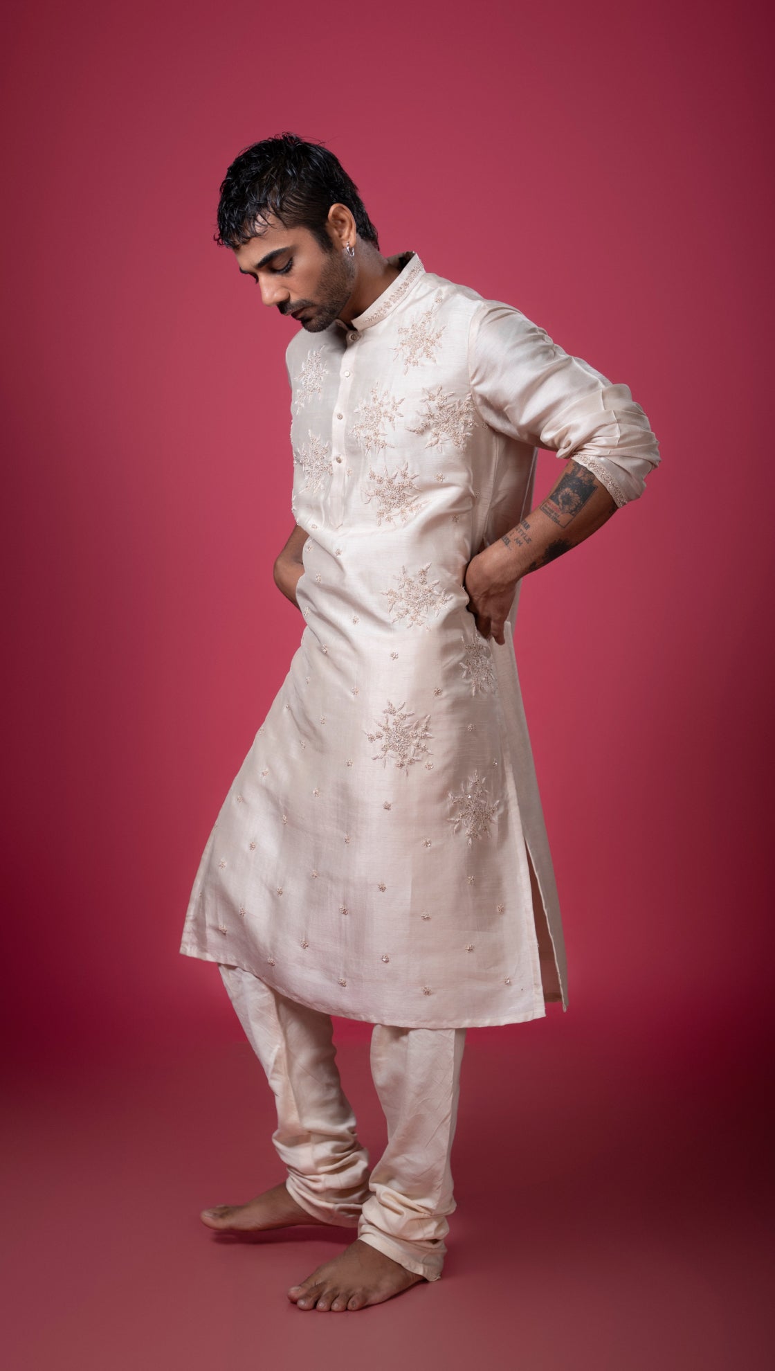 Floral Spread Buta Kurta